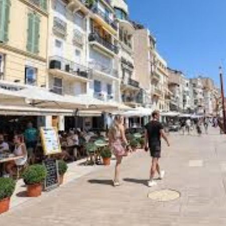 Magnifique 3 Pieces Renove Cannes Centre 'Banane' Avec Veranda ! A2B88 Esterno foto