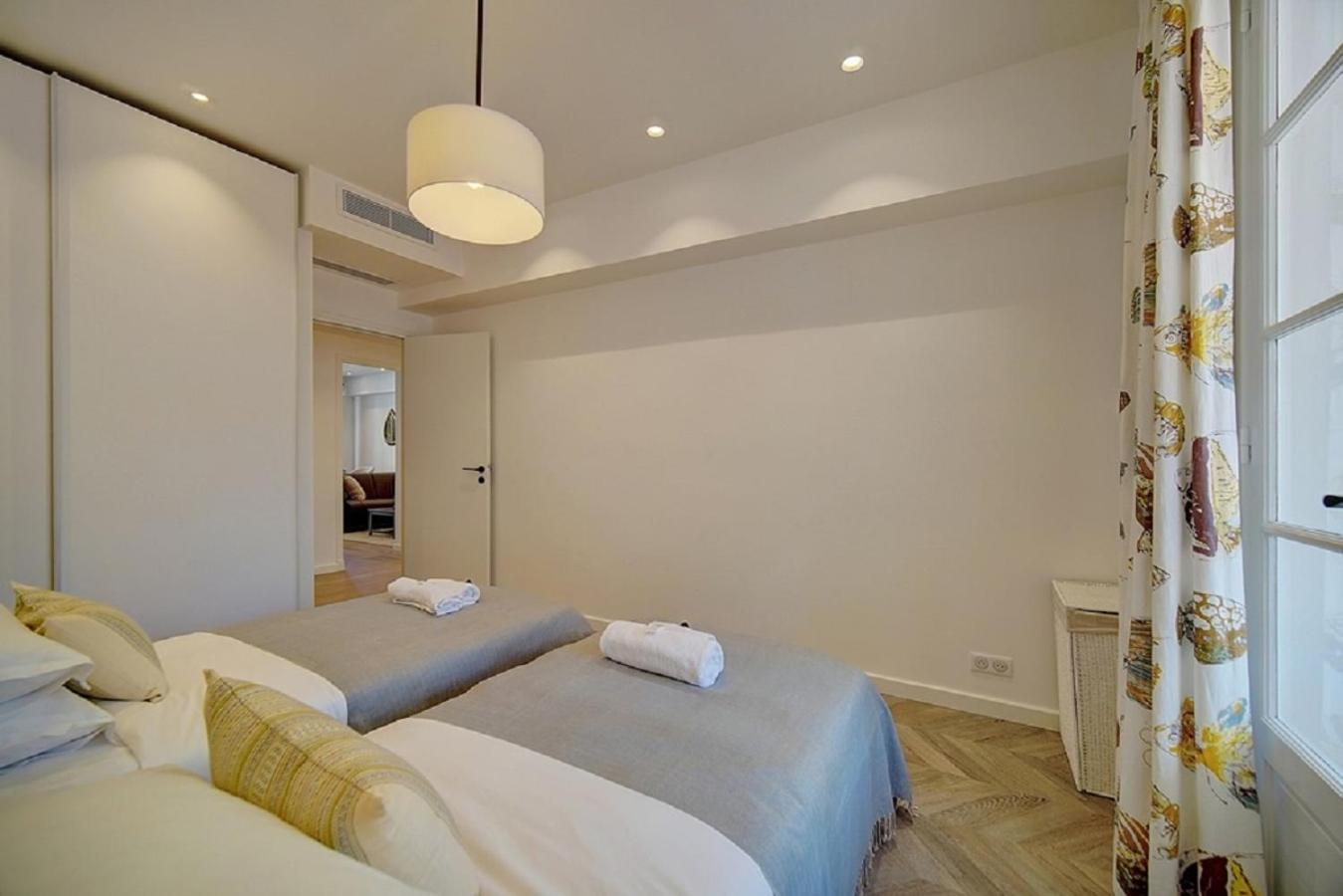 Magnifique 3 Pieces Renove Cannes Centre 'Banane' Avec Veranda ! A2B88 Esterno foto